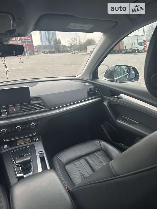 Внедорожник / Кроссовер Audi Q5 2017 в Виннице