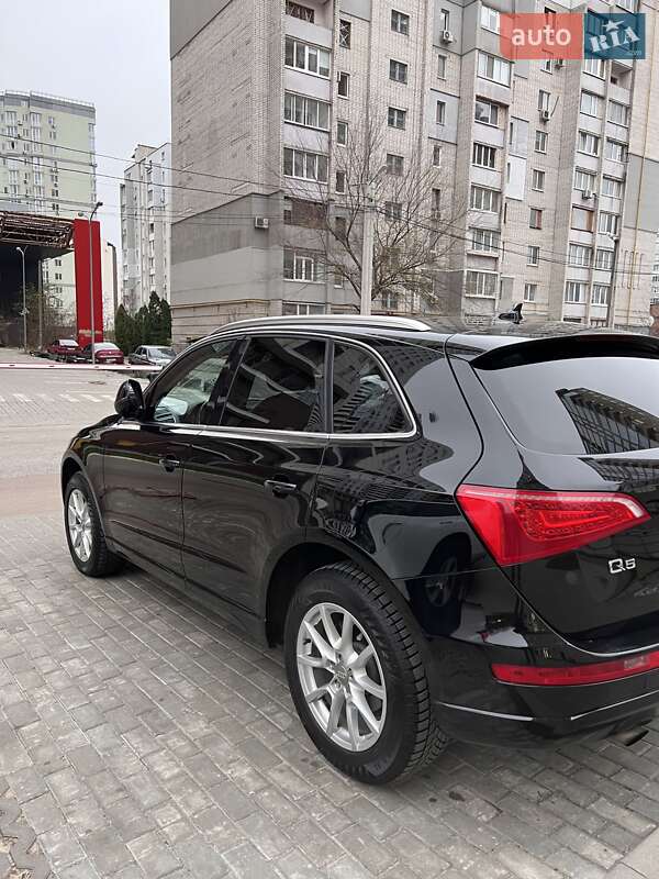Внедорожник / Кроссовер Audi Q5 2012 в Харькове