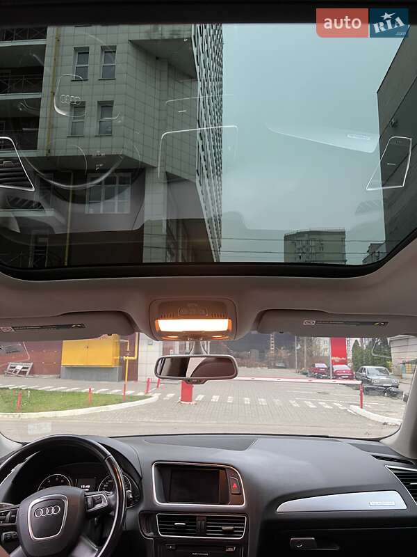 Внедорожник / Кроссовер Audi Q5 2012 в Харькове