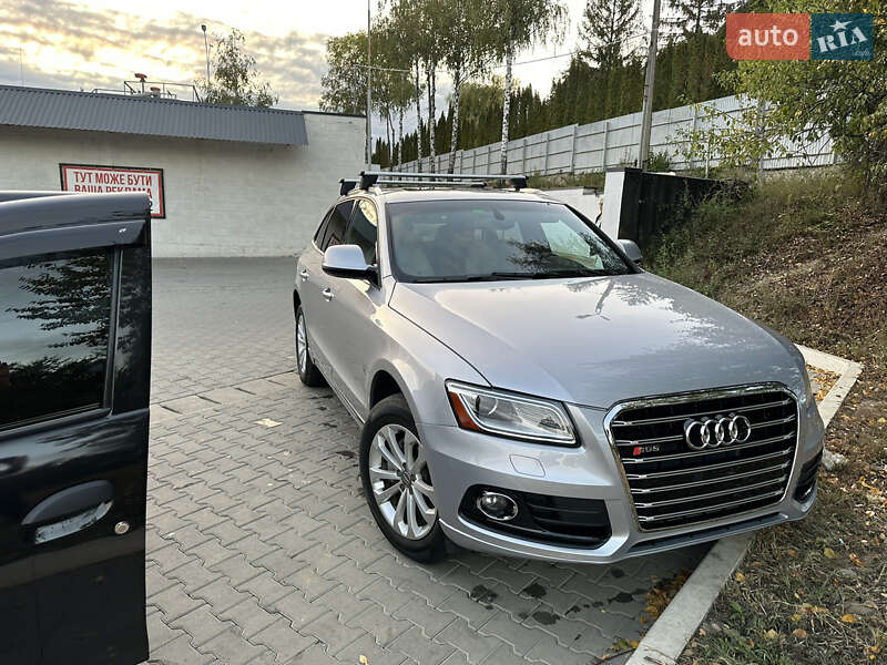 Внедорожник / Кроссовер Audi Q5 2015 в Черновцах