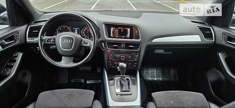 Внедорожник / Кроссовер Audi Q5 2009 в Львове