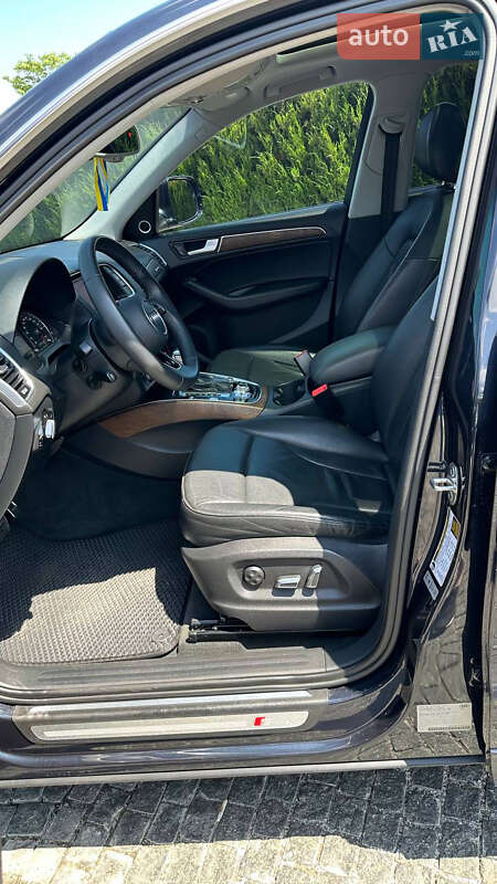 Внедорожник / Кроссовер Audi Q5 2012 в Днепре