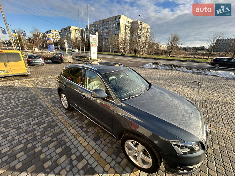 Внедорожник / Кроссовер Audi Q5 2011 в Львове
