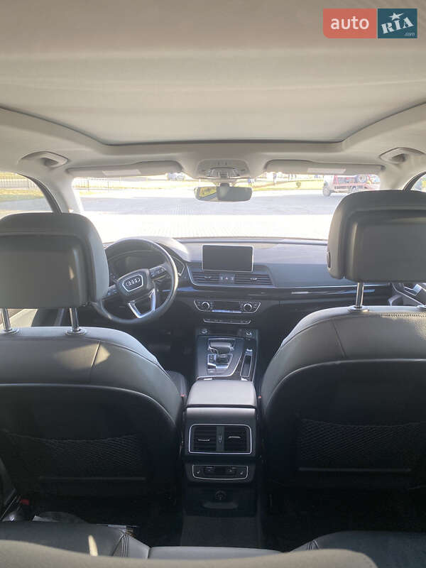 Внедорожник / Кроссовер Audi Q5 2018 в Львове