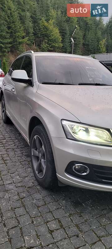 Внедорожник / Кроссовер Audi Q5 2015 в Ивано-Франковске