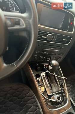 Внедорожник / Кроссовер Audi Q5 2011 в Киеве