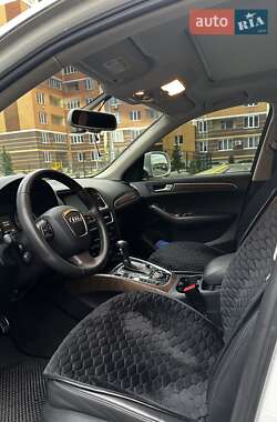 Внедорожник / Кроссовер Audi Q5 2011 в Киеве