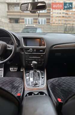 Внедорожник / Кроссовер Audi Q5 2011 в Киеве
