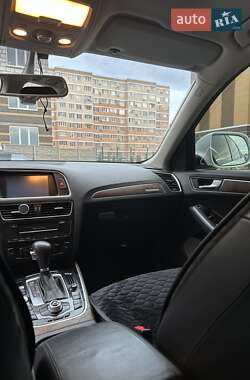 Внедорожник / Кроссовер Audi Q5 2011 в Киеве