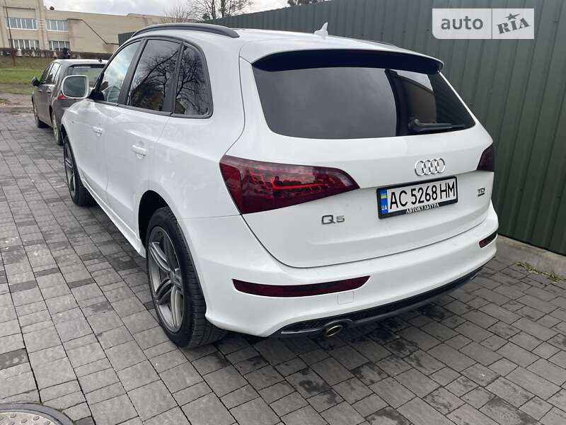 Внедорожник / Кроссовер Audi Q5 2012 в Луцке