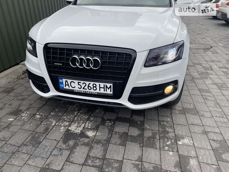 Внедорожник / Кроссовер Audi Q5 2012 в Луцке