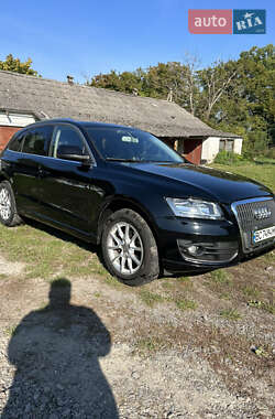 Внедорожник / Кроссовер Audi Q5 2010 в 