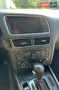 Внедорожник / Кроссовер Audi Q5 2010 в 