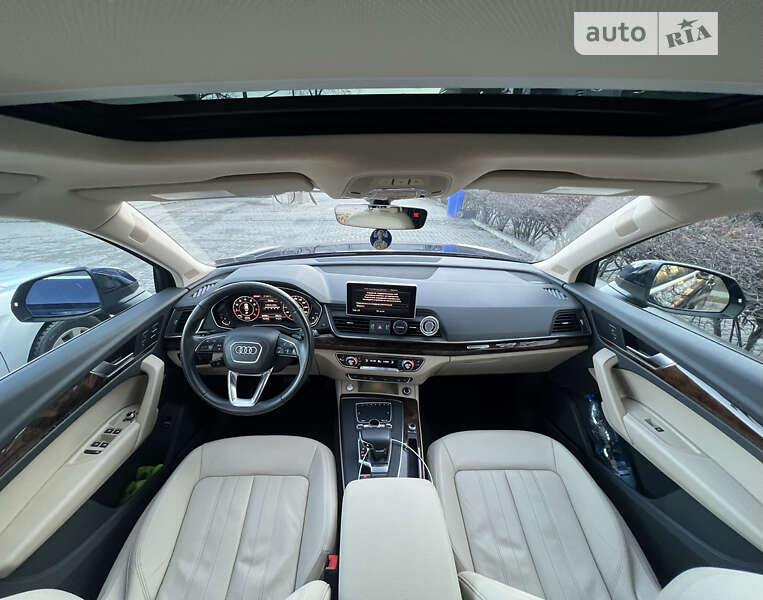 Внедорожник / Кроссовер Audi Q5 2016 в Львове