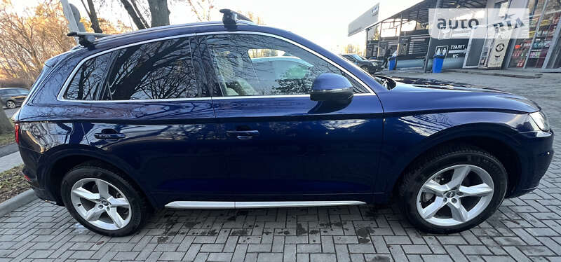 Внедорожник / Кроссовер Audi Q5 2016 в Львове