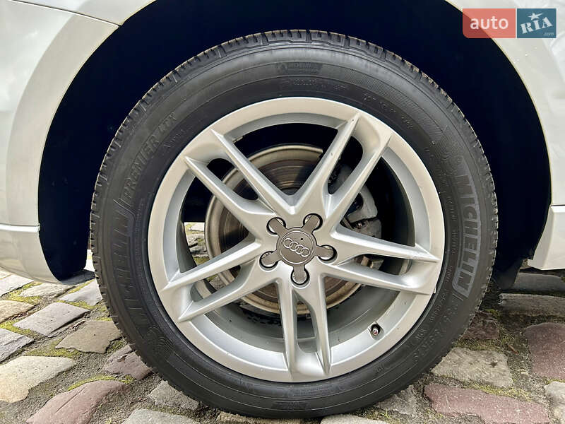 Внедорожник / Кроссовер Audi Q5 2013 в Львове