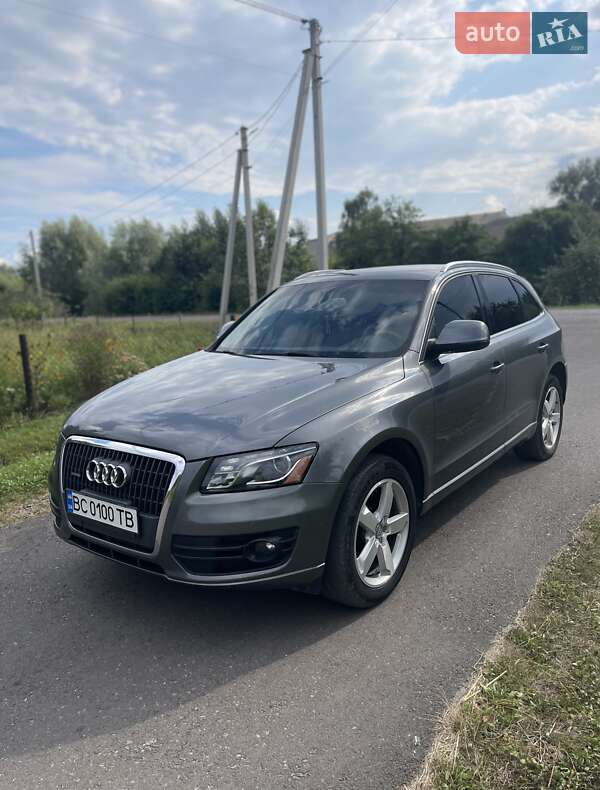 Внедорожник / Кроссовер Audi Q5 2012 в Городке