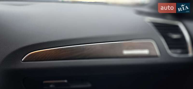 Позашляховик / Кросовер Audi Q5 2014 в Золочеві