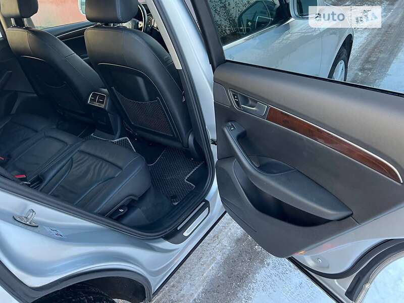 Позашляховик / Кросовер Audi Q5 2012 в Бродах