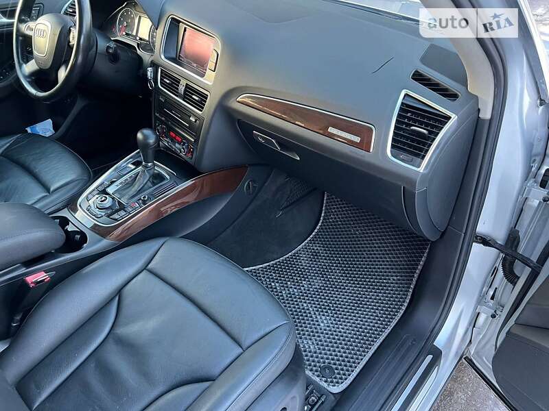 Позашляховик / Кросовер Audi Q5 2012 в Бродах