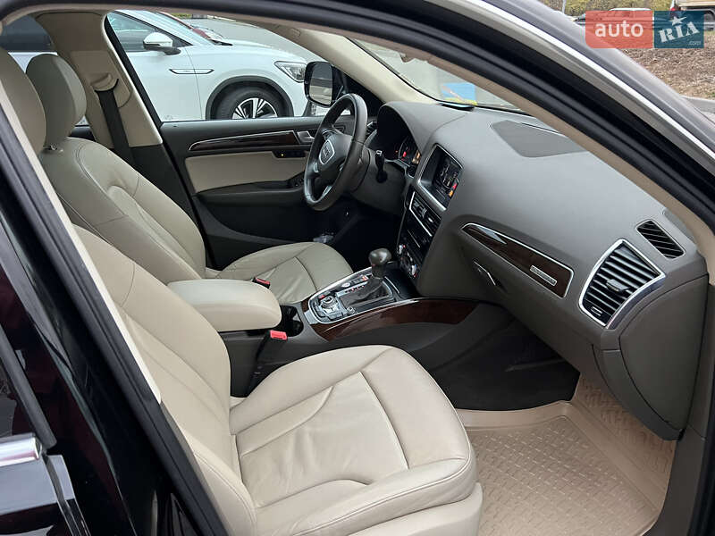 Внедорожник / Кроссовер Audi Q5 2014 в Киеве