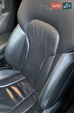 Внедорожник / Кроссовер Audi Q5 2010 в 