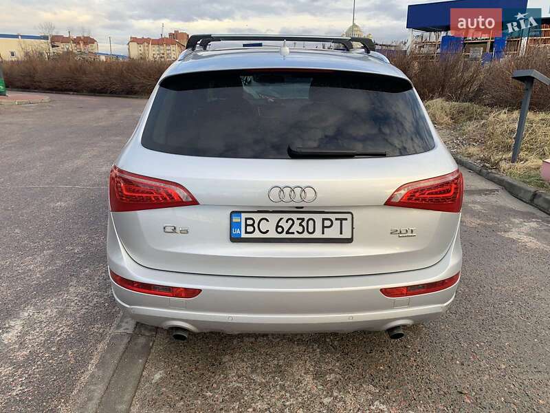 Внедорожник / Кроссовер Audi Q5 2010 в Дрогобыче