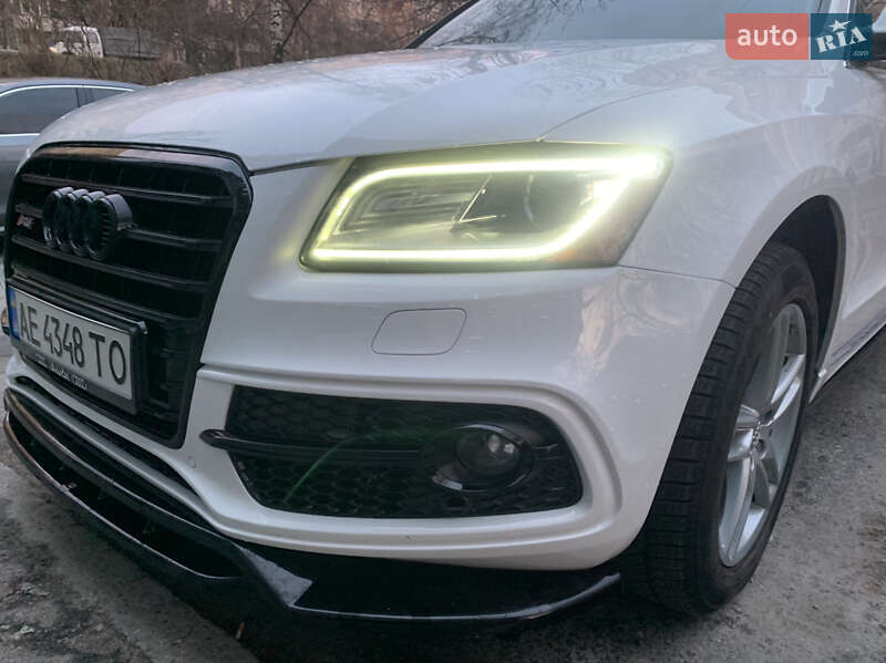 Позашляховик / Кросовер Audi Q5 2016 в Дніпрі