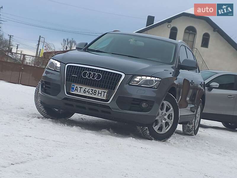 Внедорожник / Кроссовер Audi Q5 2011 в Киеве