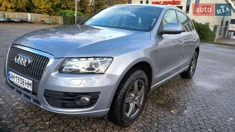 Позашляховик / Кросовер Audi Q5 2008 в Житомирі