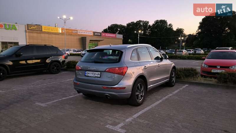 Позашляховик / Кросовер Audi Q5 2008 в Житомирі