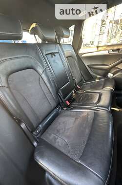 Внедорожник / Кроссовер Audi Q5 2011 в Черновцах