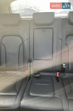 Внедорожник / Кроссовер Audi Q5 2009 в 