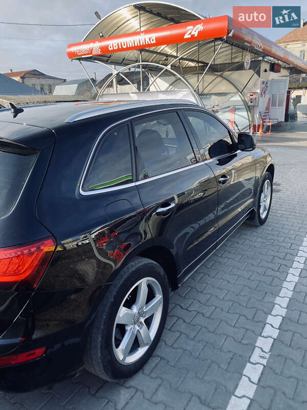 Внедорожник / Кроссовер Audi Q5 2014 в Ивано-Франковске