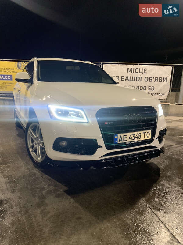 Позашляховик / Кросовер Audi Q5 2016 в Дніпрі