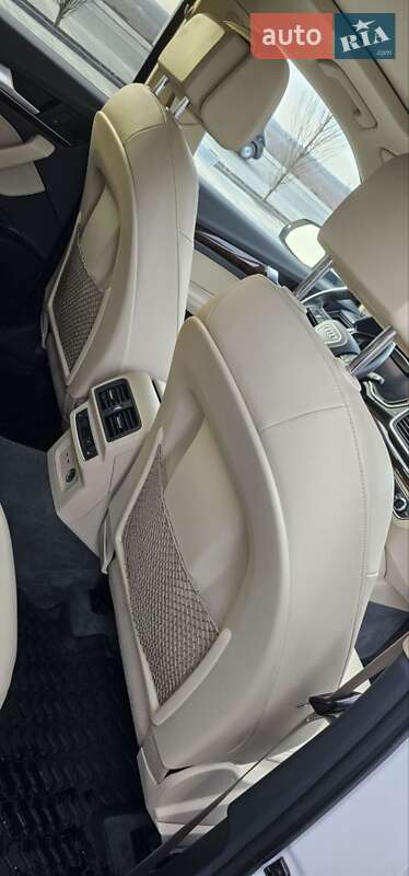 Внедорожник / Кроссовер Audi Q5 2019 в Одессе