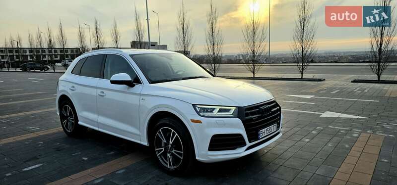 Внедорожник / Кроссовер Audi Q5 2019 в Одессе