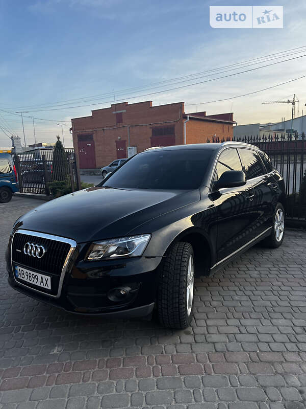 Внедорожник / Кроссовер Audi Q5 2009 в Виннице