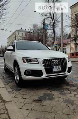 Позашляховик / Кросовер Audi Q5 2015 в Чернівцях