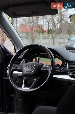 Позашляховик / Кросовер Audi Q5 2017 в Львові