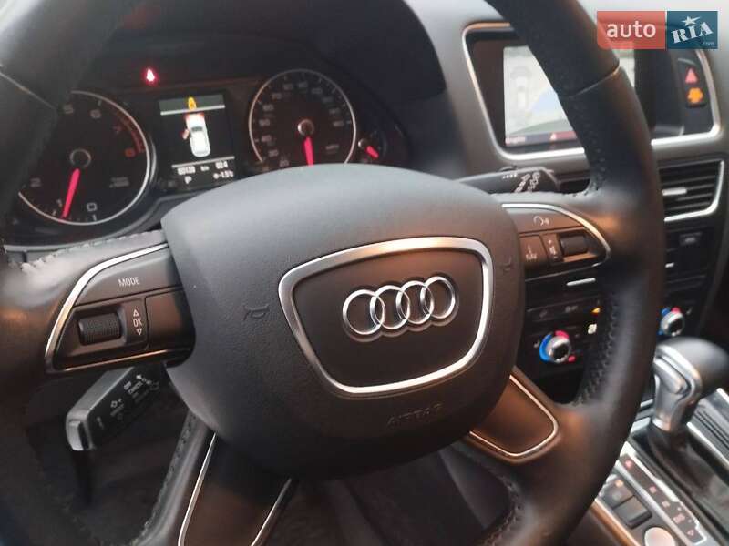 Внедорожник / Кроссовер Audi Q5 2013 в Киеве