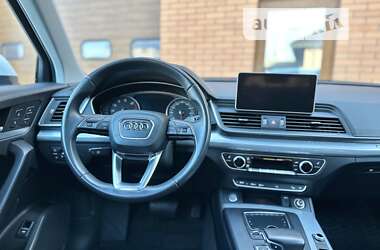 Позашляховик / Кросовер Audi Q5 2018 в Рівному