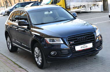 Позашляховик / Кросовер Audi Q5 2015 в Луцьку