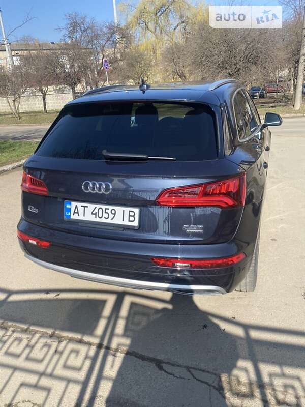 Внедорожник / Кроссовер Audi Q5 2018 в Ивано-Франковске