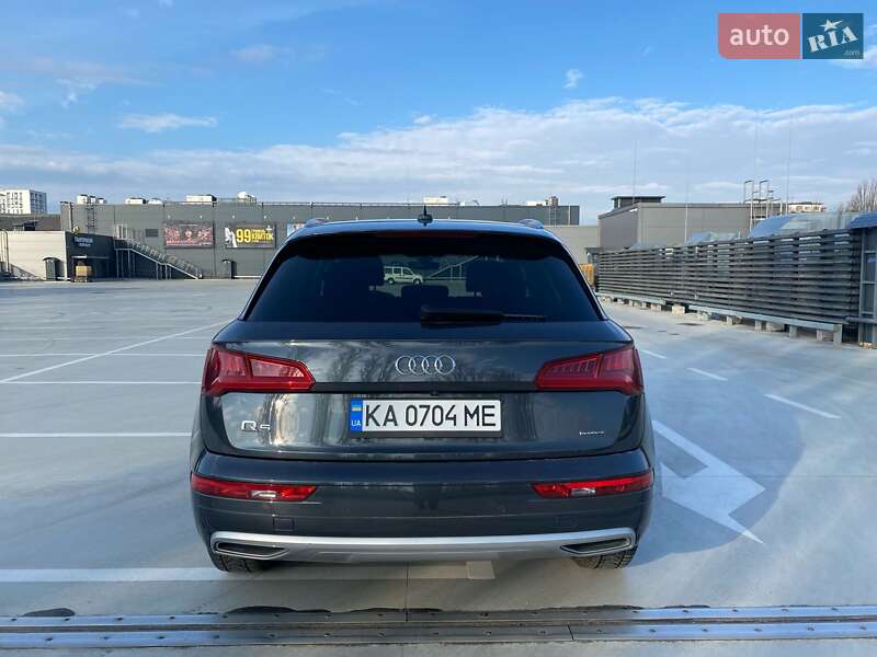 Внедорожник / Кроссовер Audi Q5 2018 в Киеве
