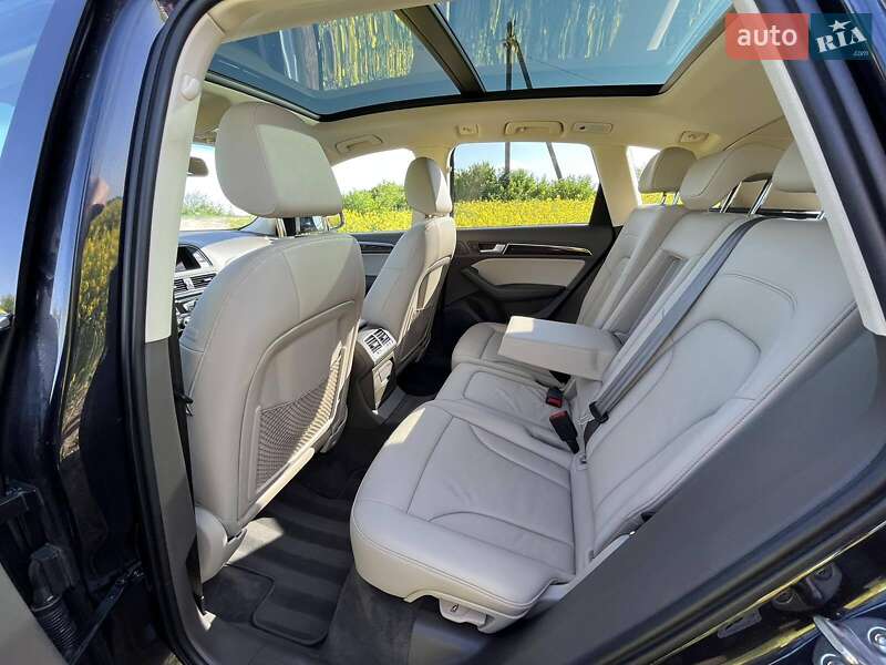 Внедорожник / Кроссовер Audi Q5 2016 в Киеве