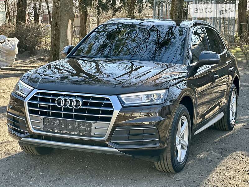 Позашляховик / Кросовер Audi Q5 2018 в Києві