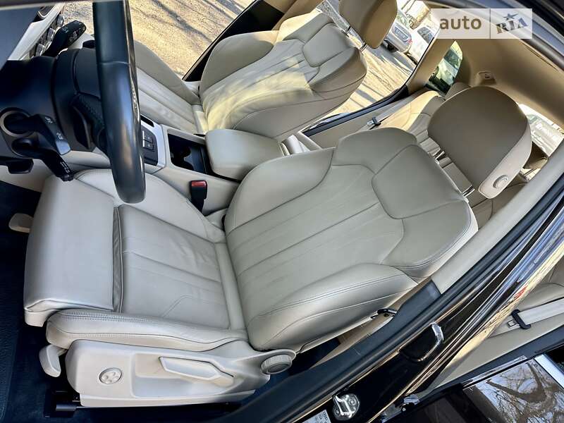 Позашляховик / Кросовер Audi Q5 2018 в Києві