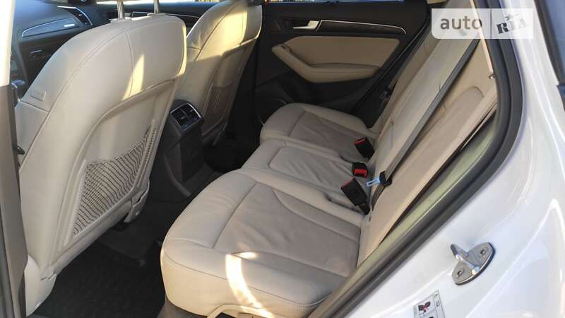Позашляховик / Кросовер Audi Q5 2015 в Києві фото 9 Позашляховик / Кросовер Audi Q5 2015 в Києві