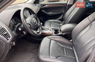 Позашляховик / Кросовер Audi Q5 2016 в Чечельнику